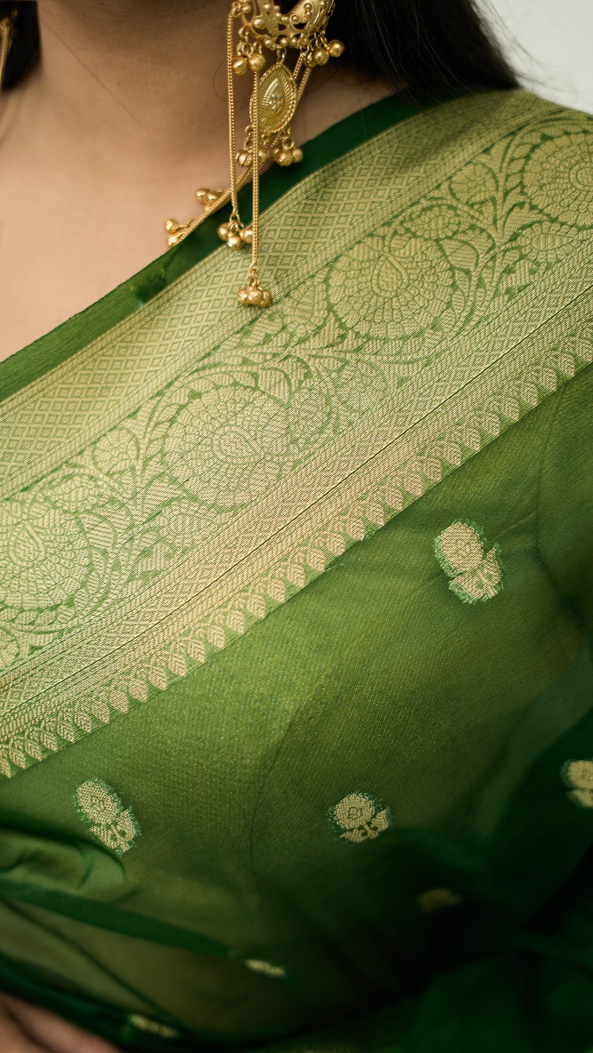 Kora Organza Buti Saree