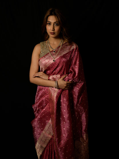 Satin Silk Handwoven Tanchoi Gagri Saree